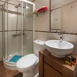 Luxury Coastal Retreat, Mountain View Balcony With Palm Trees & Parking Appartement *